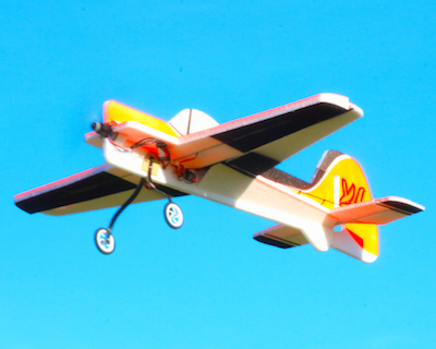 Picture of Yak55-XL in flight